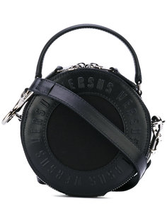 round grab bag Versus