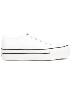 кеды на шнуровке Converse