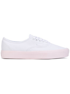 кеды с контрастной подошвой Vans