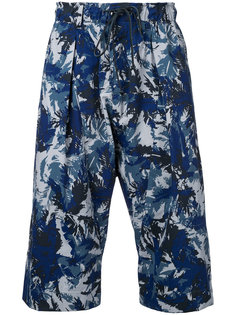 printed cropped trousers Kazuyuki Kumagai