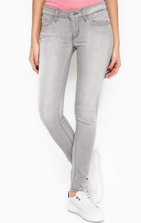 Джинсы Levis®