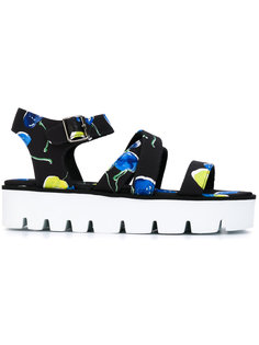 сандалии на платформе с принтом вишен MSGM