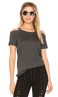 Cold shoulder raglan tee - Chaser