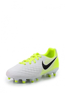 Бутсы Nike