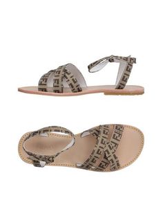 Сандалии Fendi