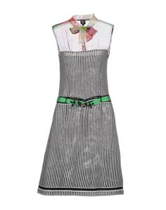 Платье до колена Tricot Chic