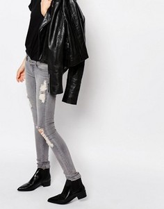 Состаренные джинсы слим с заниженной талией Cheap Monday - Серый