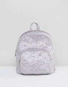 Миниатюрный бархатный рюкзак с карманом спереди ASOS - Фиолетовый