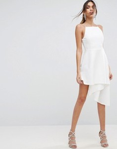 Короткое приталенное платье с асимметричным низом ASOS - Розовый
