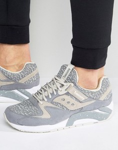 Серые кроссовки с трикотажными вставками Saucony 9000 S70302-3 - Серый