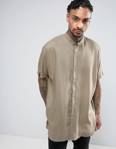 Oversize-рубашка цвета хаки из вискозы с заниженной линий плеч ASOS - Зеленый