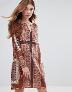 Цельнокройное платье Vero Moda - Черный