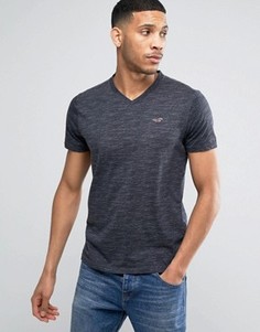 Черная узкая футболка с вышивкой логотипа и V-образным вырезом Hollister - Черный