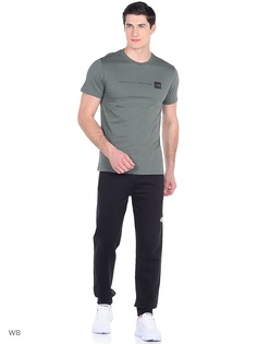 Футболка The North Face