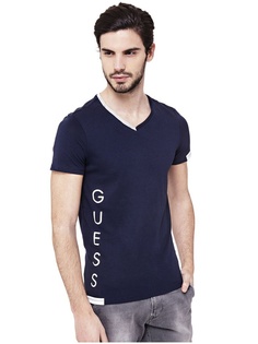Футболка GUESS