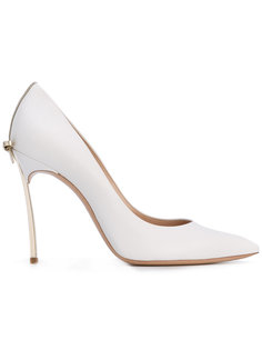 туфли с заостренным носком Casadei