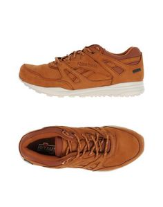 Низкие кеды и кроссовки Reebok