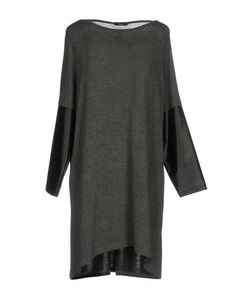 Короткое платье Suerte