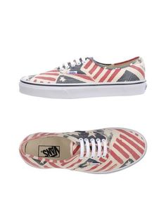 Низкие кеды и кроссовки Vans