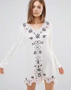 Свободное платье с вышивкой Glamorous - Белый