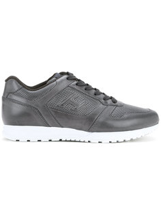 перфорированные кроссовки Hogan