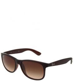 Солнцезащитные очки в пластиковой оправе Ray Ban