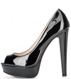 Лаковые туфли на каблуке и платформе Steve Madden