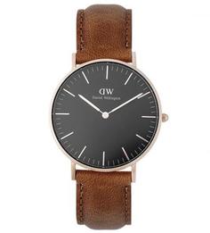 Часы с кожаным браслетом Daniel Wellington