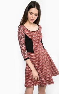 Приталенное платье с рукавами 3/4 Pinko