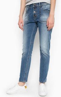 Синие джинсы бойфренды Mustang