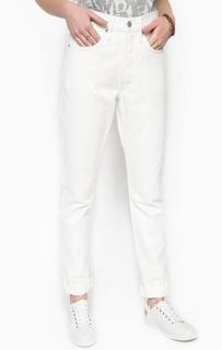 Белые джинсы бойфренд Levis®