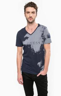 Хлопковая футболка с треугольным вырезом Guess