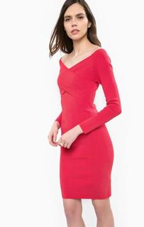 Красное облегающее платье Guess