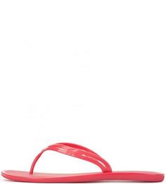 Пляжные сланцы цвета фуксии Lacoste