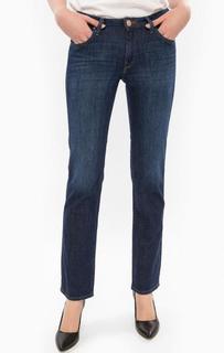 Прямые джинсы с легкими заломами Lee