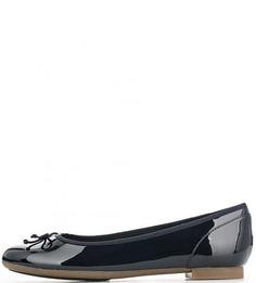 Лаковые синие балетки Clarks
