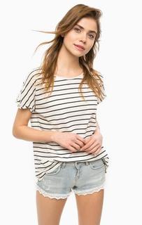 Белая футболка в полоску Superdry