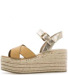 Босоножки на высокой плетеной платформе S.Oliver