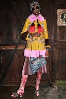 Шерстяное пальто с отделкой из меха норки Gucci