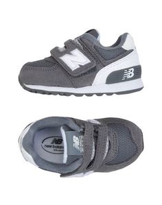 Низкие кеды и кроссовки New Balance