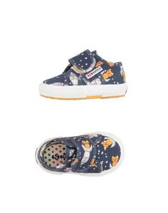 Низкие кеды и кроссовки Superga