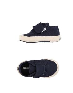 Низкие кеды и кроссовки Superga