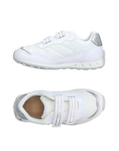 Низкие кеды и кроссовки Geox