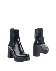 Полусапоги и высокие ботинки Prada Sport