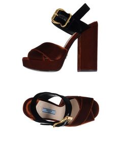 Сандалии Prada