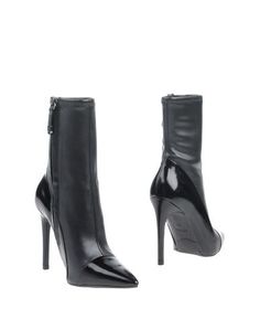 Полусапоги и высокие ботинки Guess