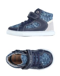 Низкие кеды и кроссовки Geox