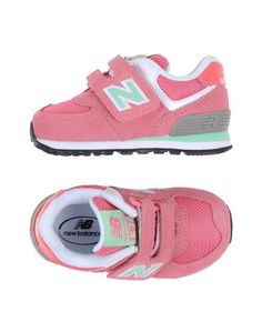 Низкие кеды и кроссовки New Balance