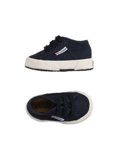 Низкие кеды и кроссовки Superga