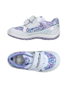 Низкие кеды и кроссовки Geox
